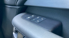 Land Rover Discovery 3.0 D350 Dynamic HSE 5dr Auto Diesel Station Wagon